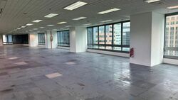 Singapore Land Tower (D1), Office #623046371